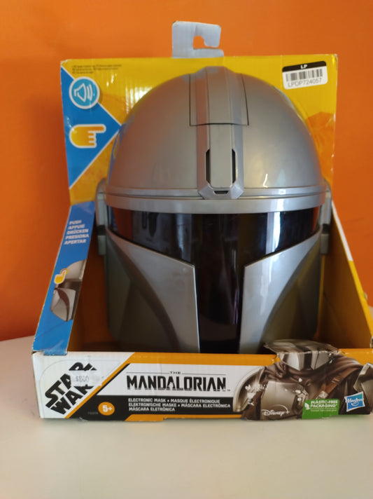 Máscara mandalorian