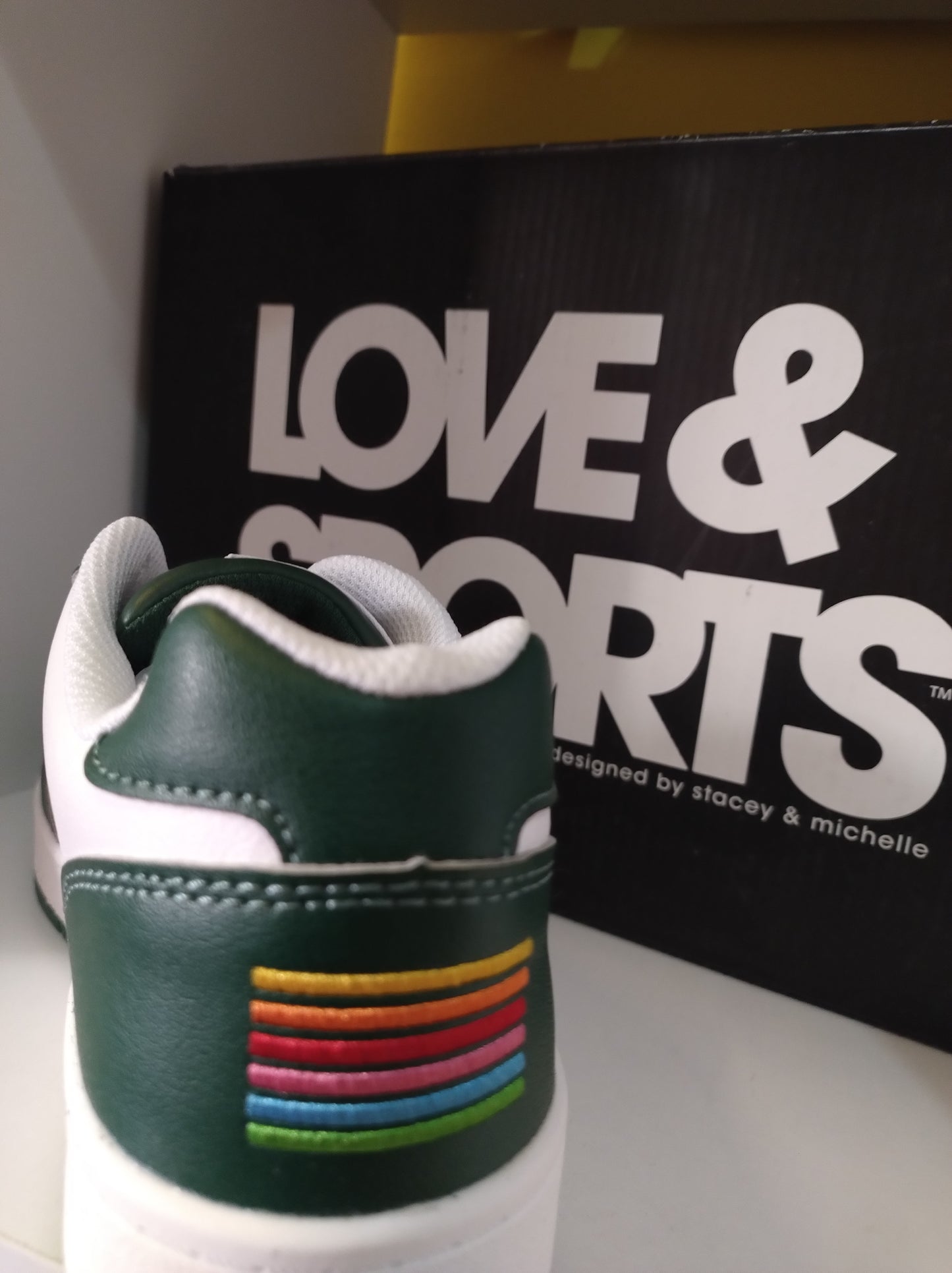 Tenis Love and SPORT