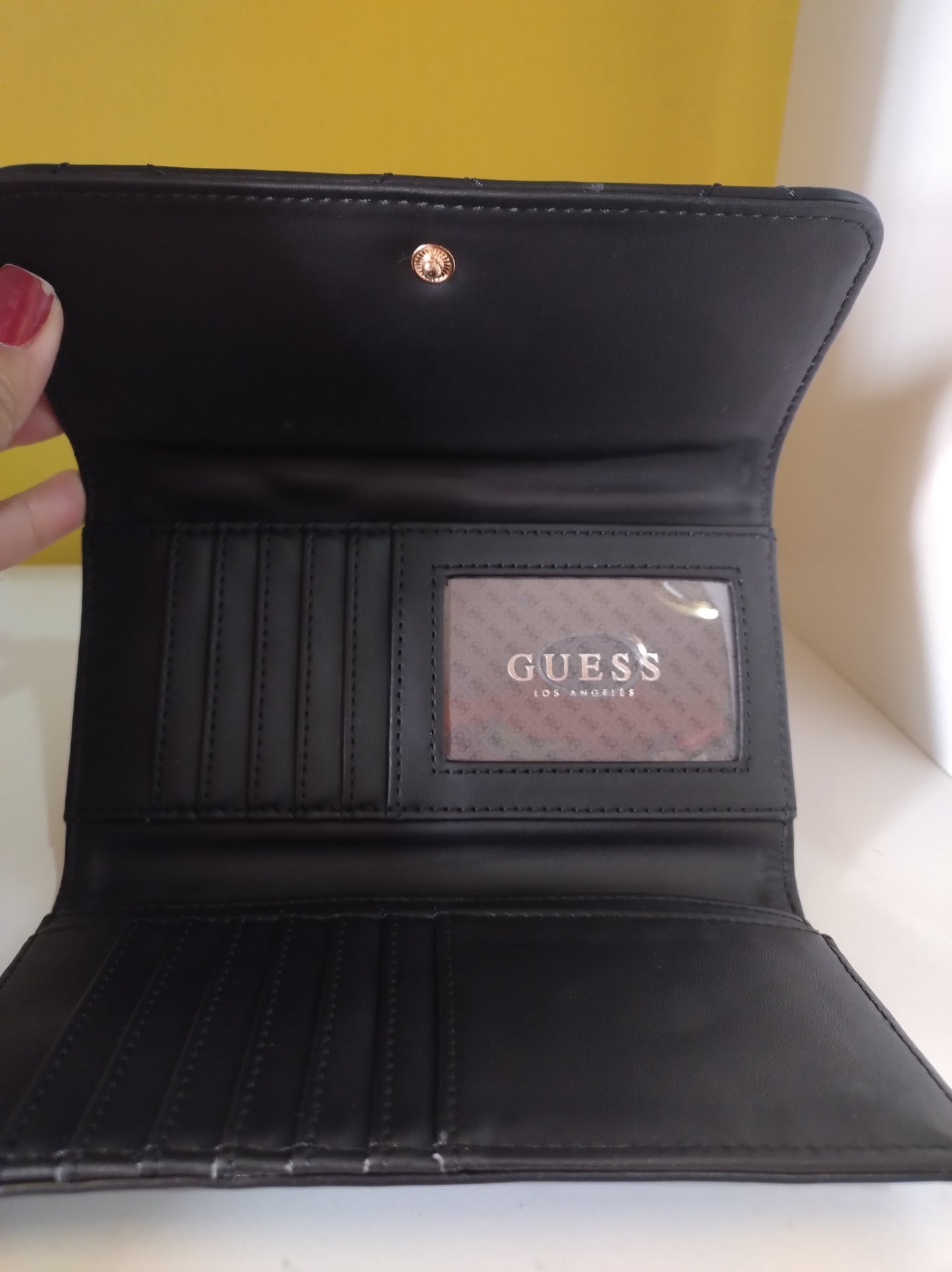 Cartera GUESS